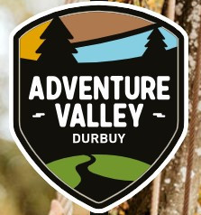 Adventure Valley Durbuy-logo met gestileerde bomen en wandelpad